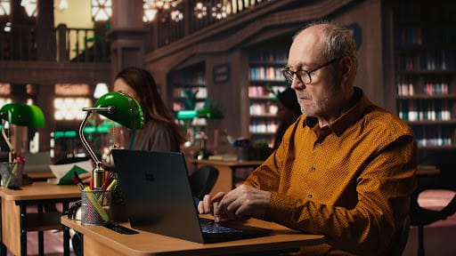 The Role of Artificial Intelligence in Modern Distance Education 1 Modern Distance education
